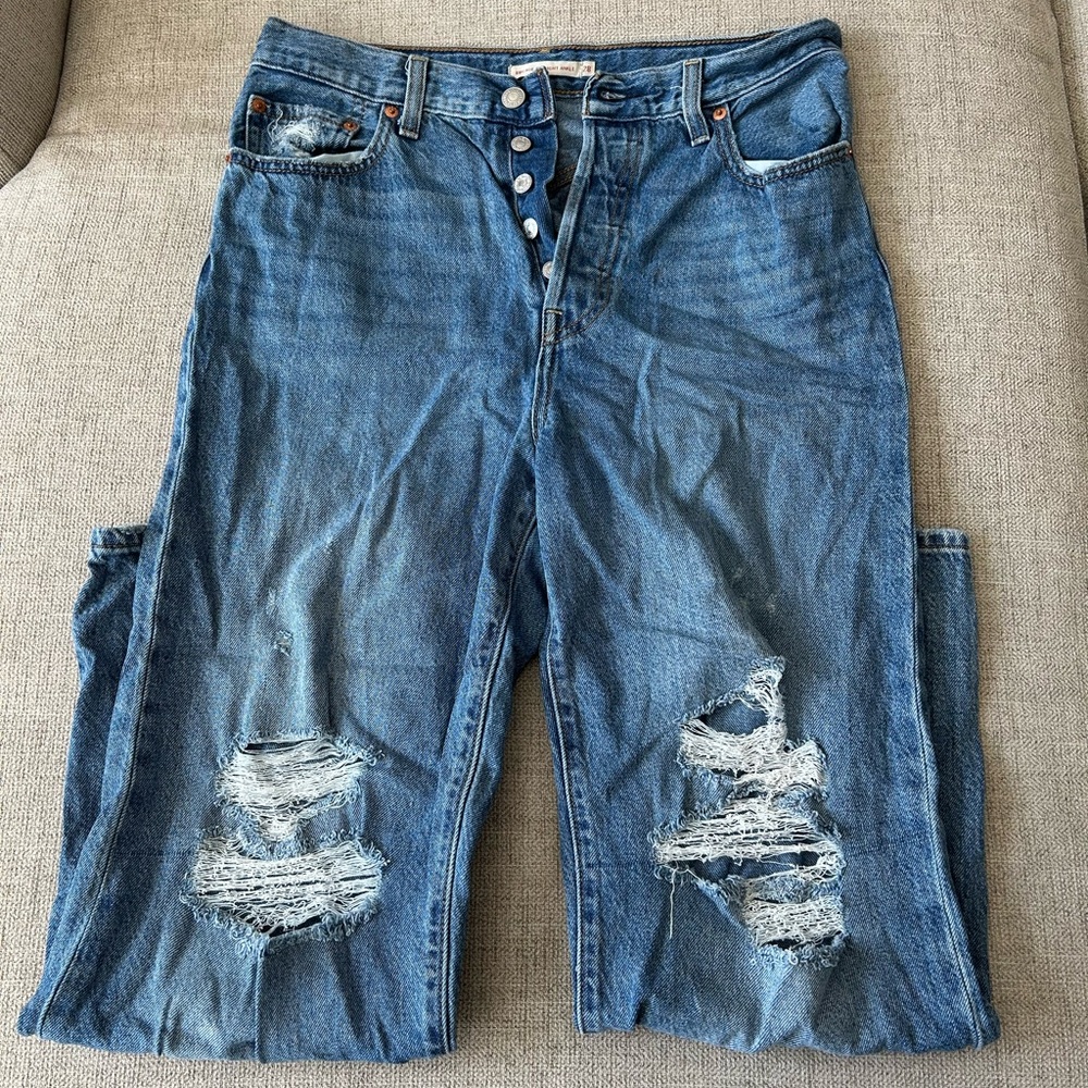 Levi's Blue Distressed Women Jeans